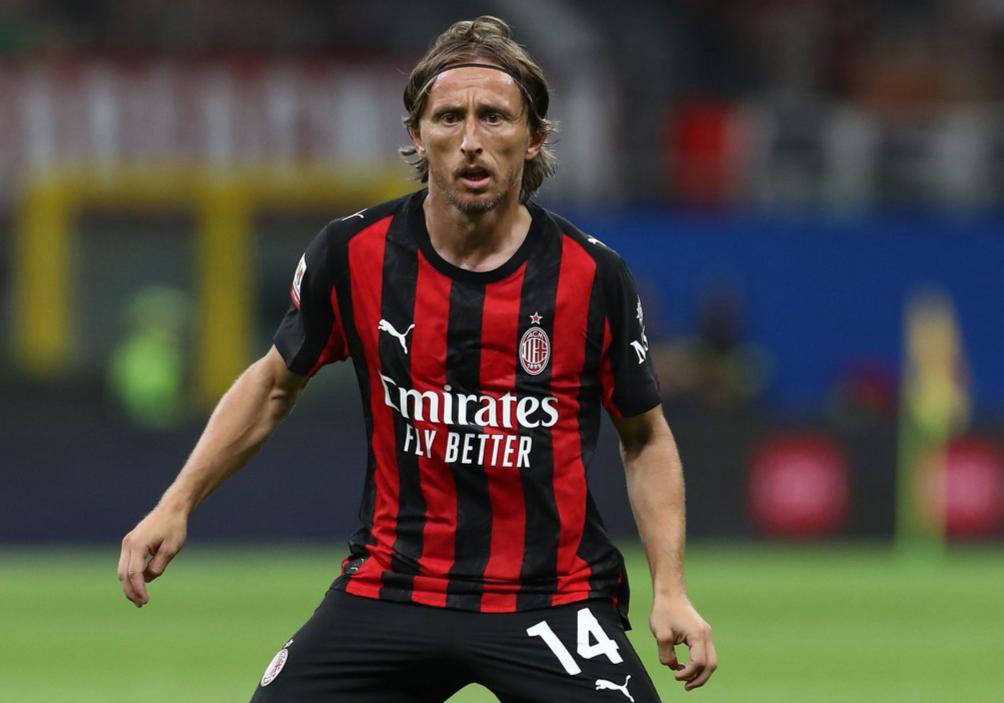 官方：除了被停赛一场之外，阿莱格里还被罚款1万欧元