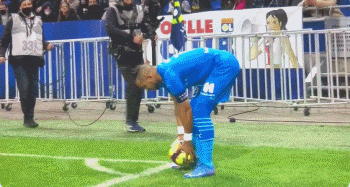 德天空：目前看施洛特贝克最可能不续约，皇马和拜仁讨论了他