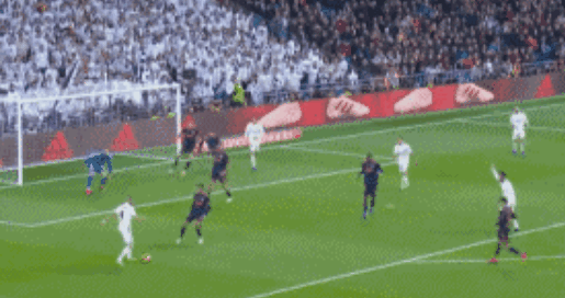 KD：乔丹等传奇为我们树立了标准，我只是努力达到那个标准