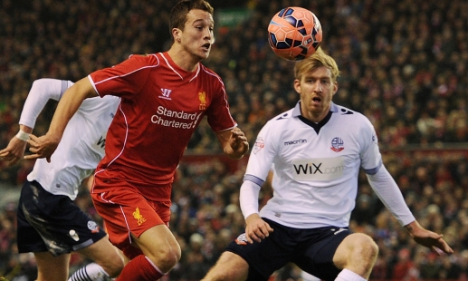 皮亚尼奇重返尤文训练基地，与斯帕莱蒂、基耶利尼合影