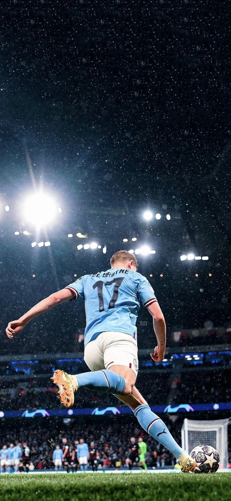 英超战报：利物浦2-1战胜曼联,