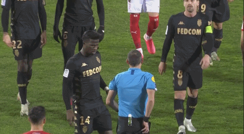 福登：我们靠传控和耐心击败对手，很高兴我连续4场英超进球（福登：传控与耐心助我们取胜，英超四连场进球令我欣喜）