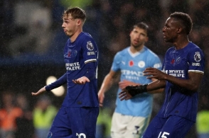 英超第14轮： 范戴克失误致丢球维尔茨造乌龙 利物浦1-1桑德兰