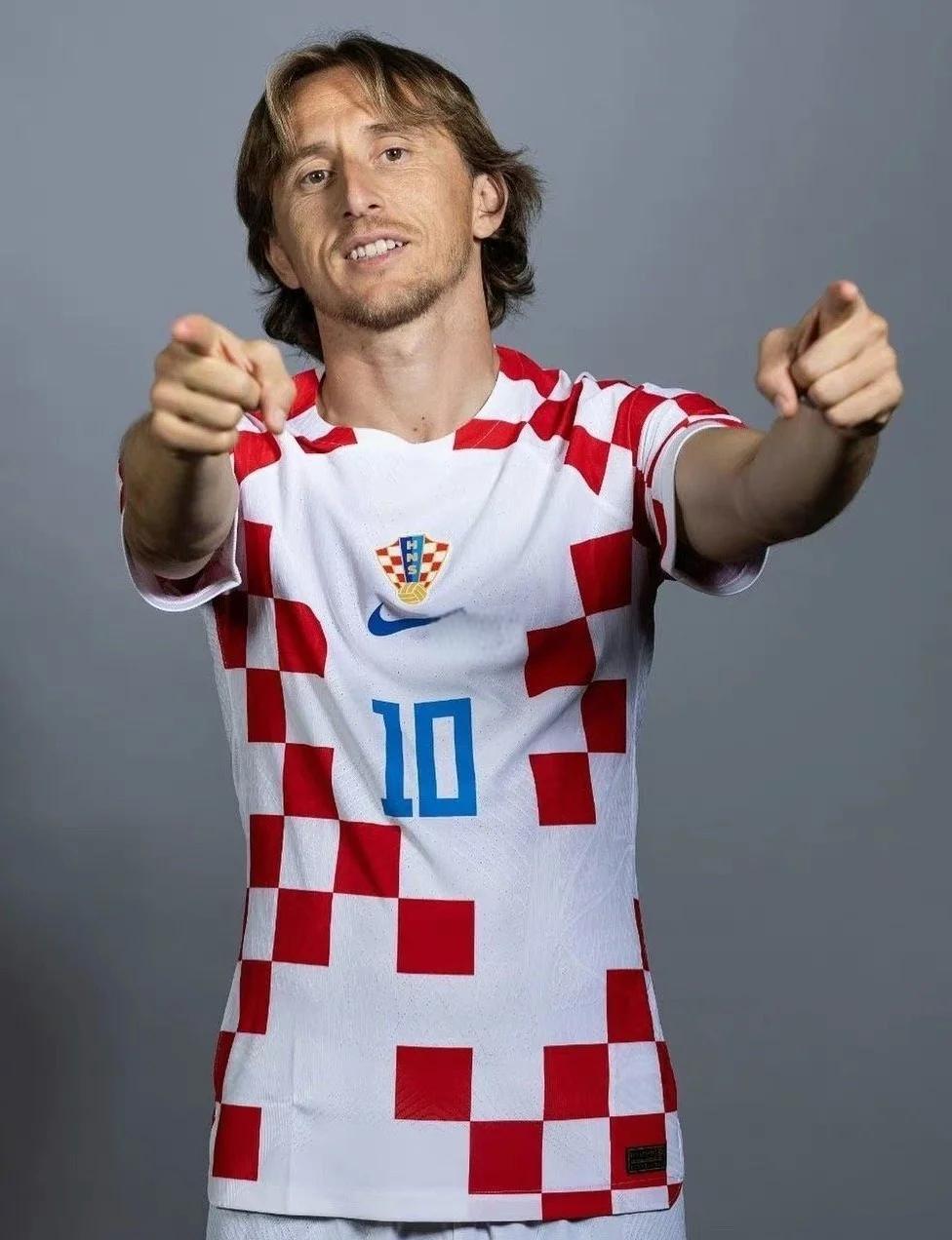 凯恩：点球判罚非常严厉，这样的胜利会给我们带来额外的信心