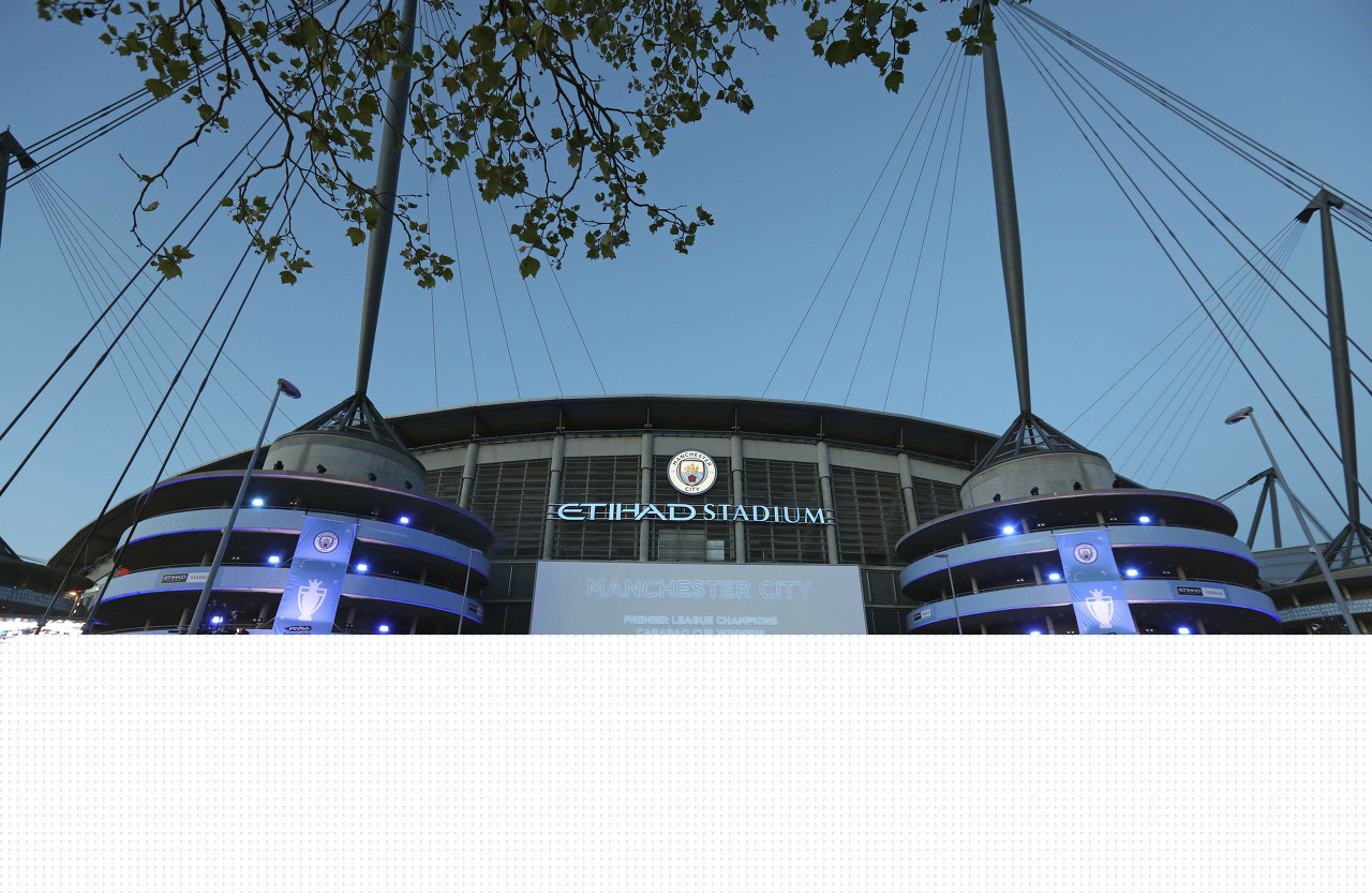 足球西甲豪门签下才华中场，合约长达七年（西甲豪门引进才俊中场，达成七年长约）