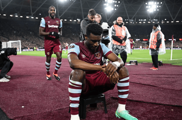 记者曝阿隆索频与瓜迪奥拉交流，拒唯尼修斯